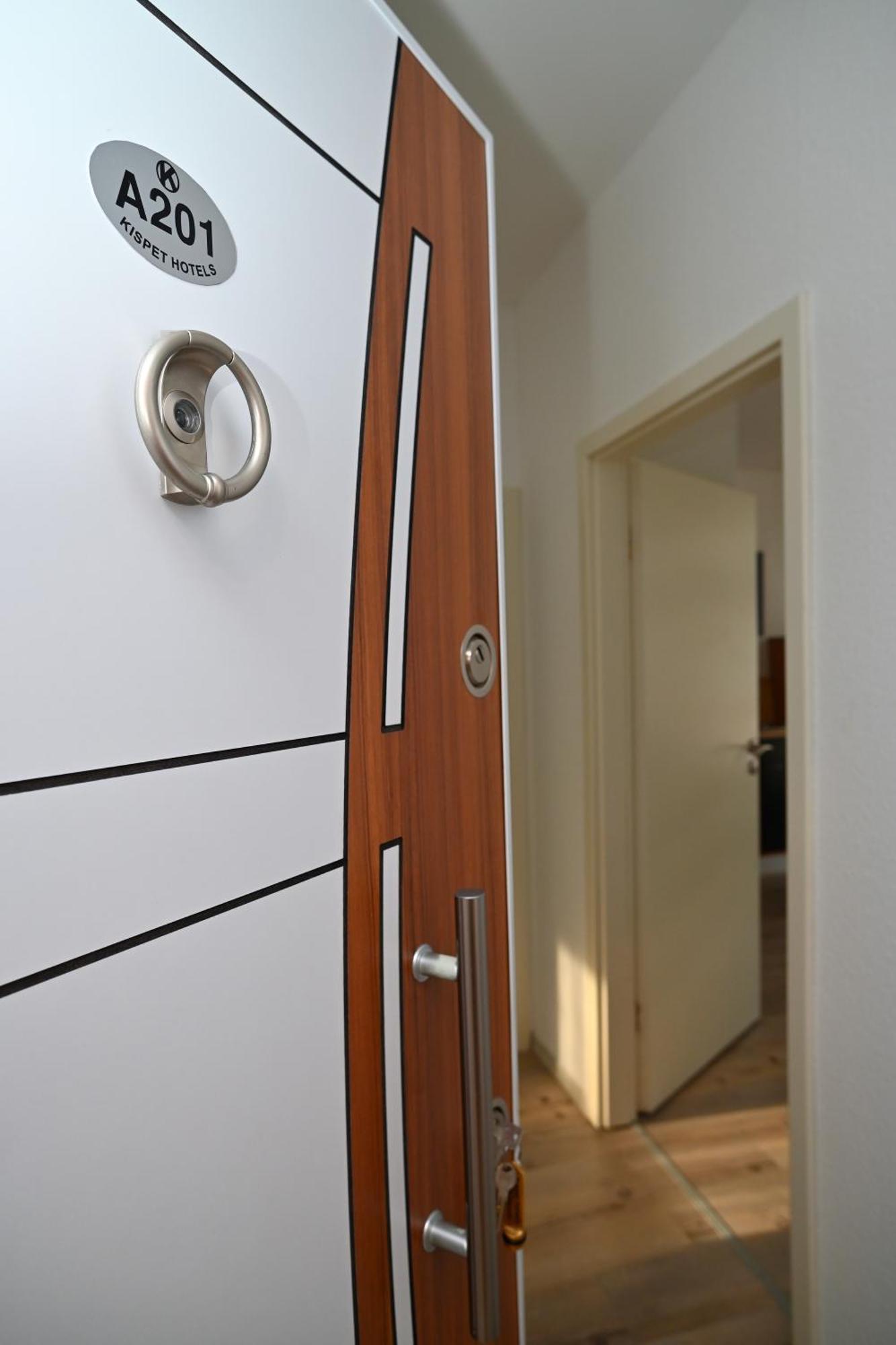 Kispet Deluxe Hotels&Suites Oberhausen  Dış mekan fotoğraf