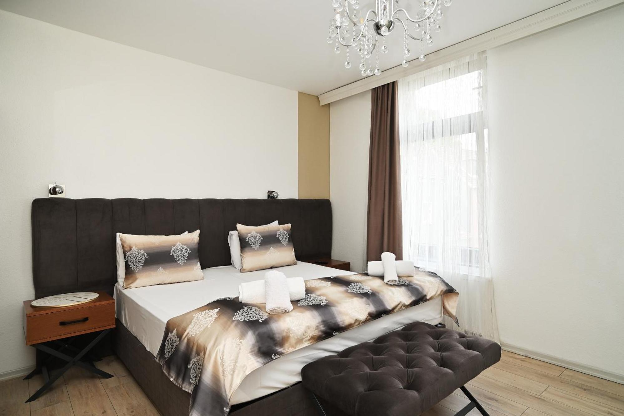 Kispet Deluxe Hotels&Suites Oberhausen  Dış mekan fotoğraf