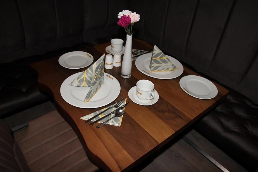 Kispet Deluxe Hotels&Suites Oberhausen  Dış mekan fotoğraf